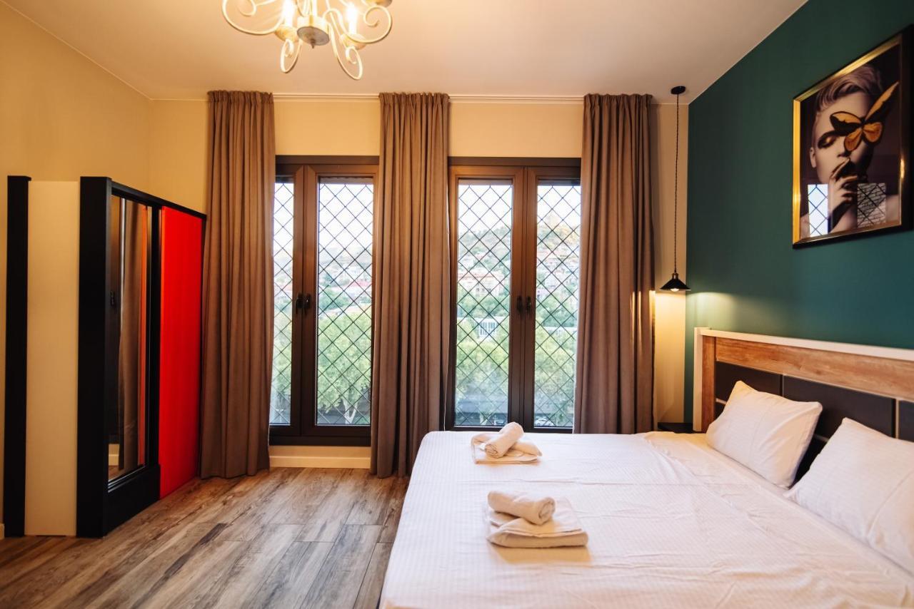 Wine Rock Hotel Tbilisi Exterior photo