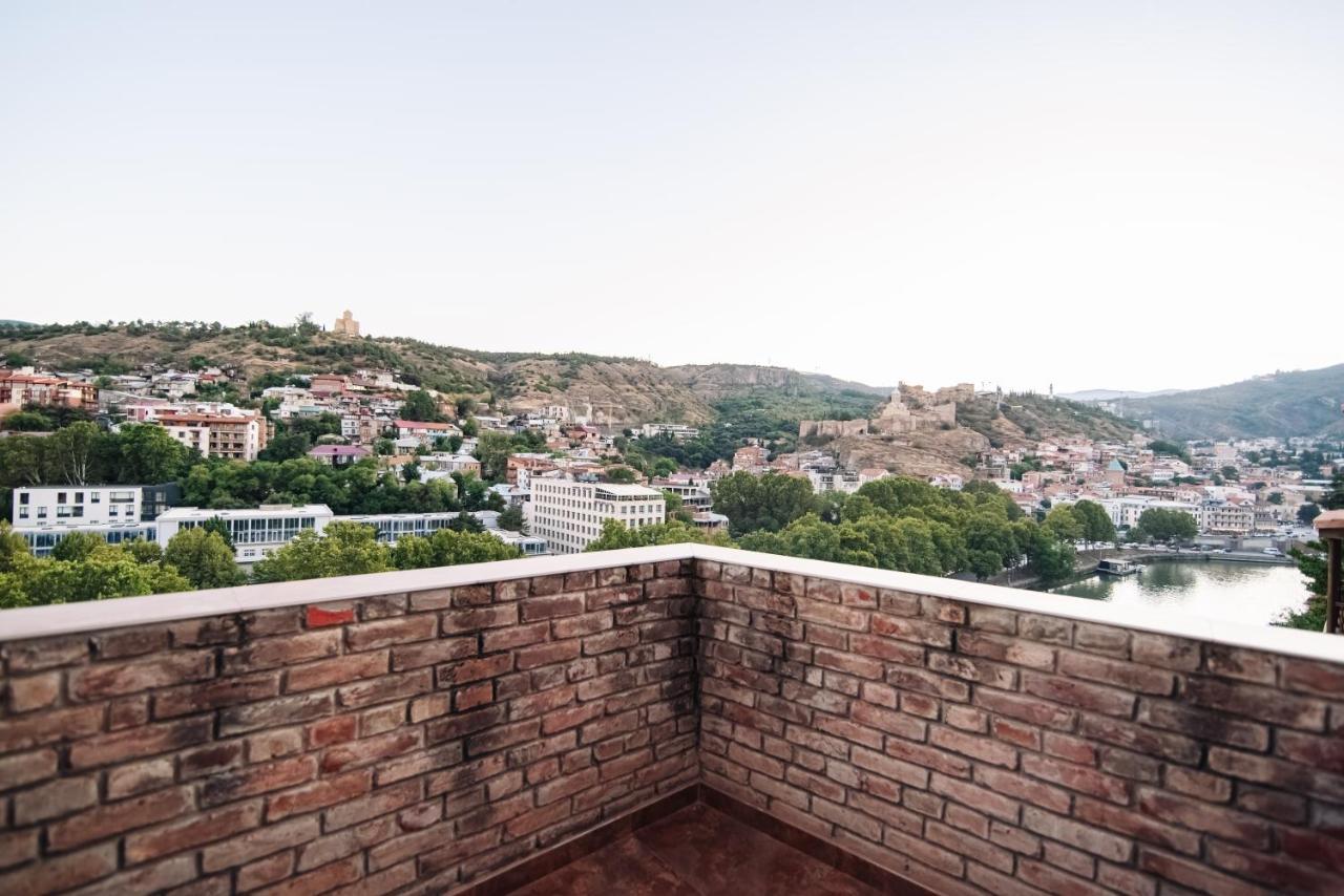 Wine Rock Hotel Tbilisi Exterior photo