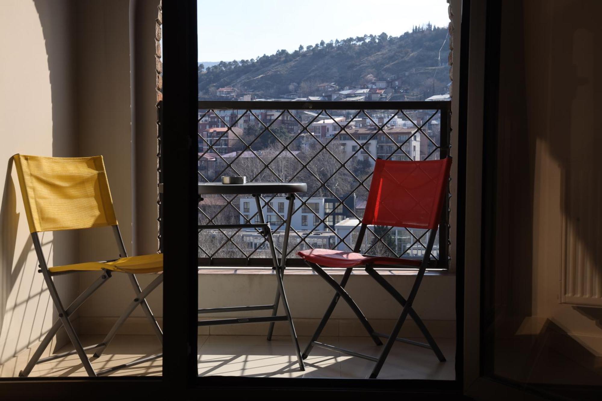 Wine Rock Hotel Tbilisi Exterior photo
